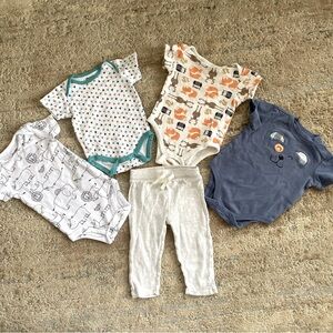 3-6 months Baby Boy Bundle of Onesies Pants Animal Pants Cotton